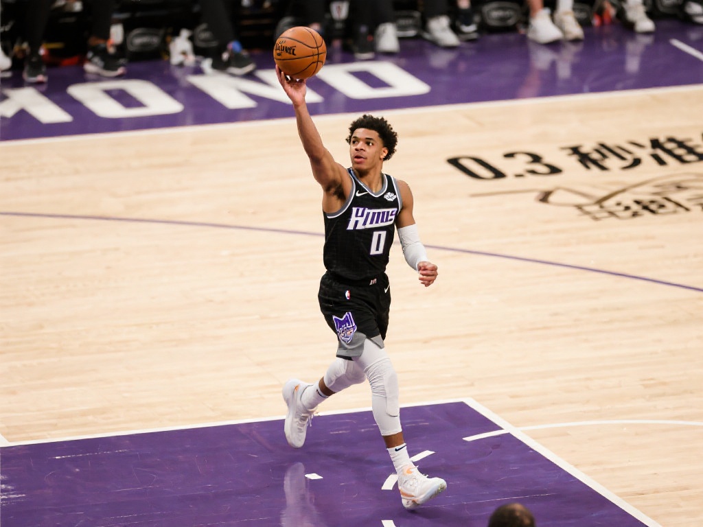 “迈阿密国际瞄准J罗，欲借球星效应强化中场？”